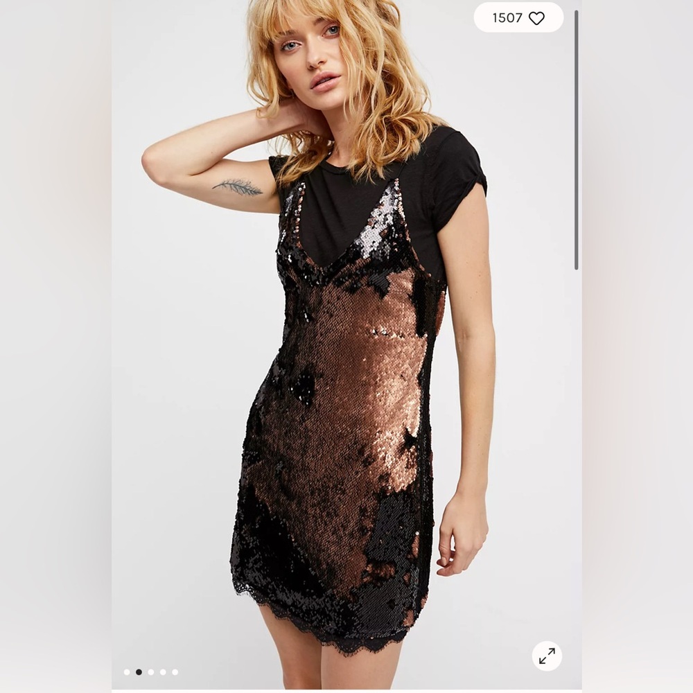 Free people Seeing Double Sequin Slip: size XS - Picture 5 of 9